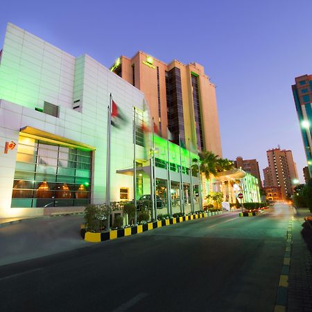 Holiday Inn - Suites Kuwait Salmiya By Ihg Kuwait City Eksteriør bilde