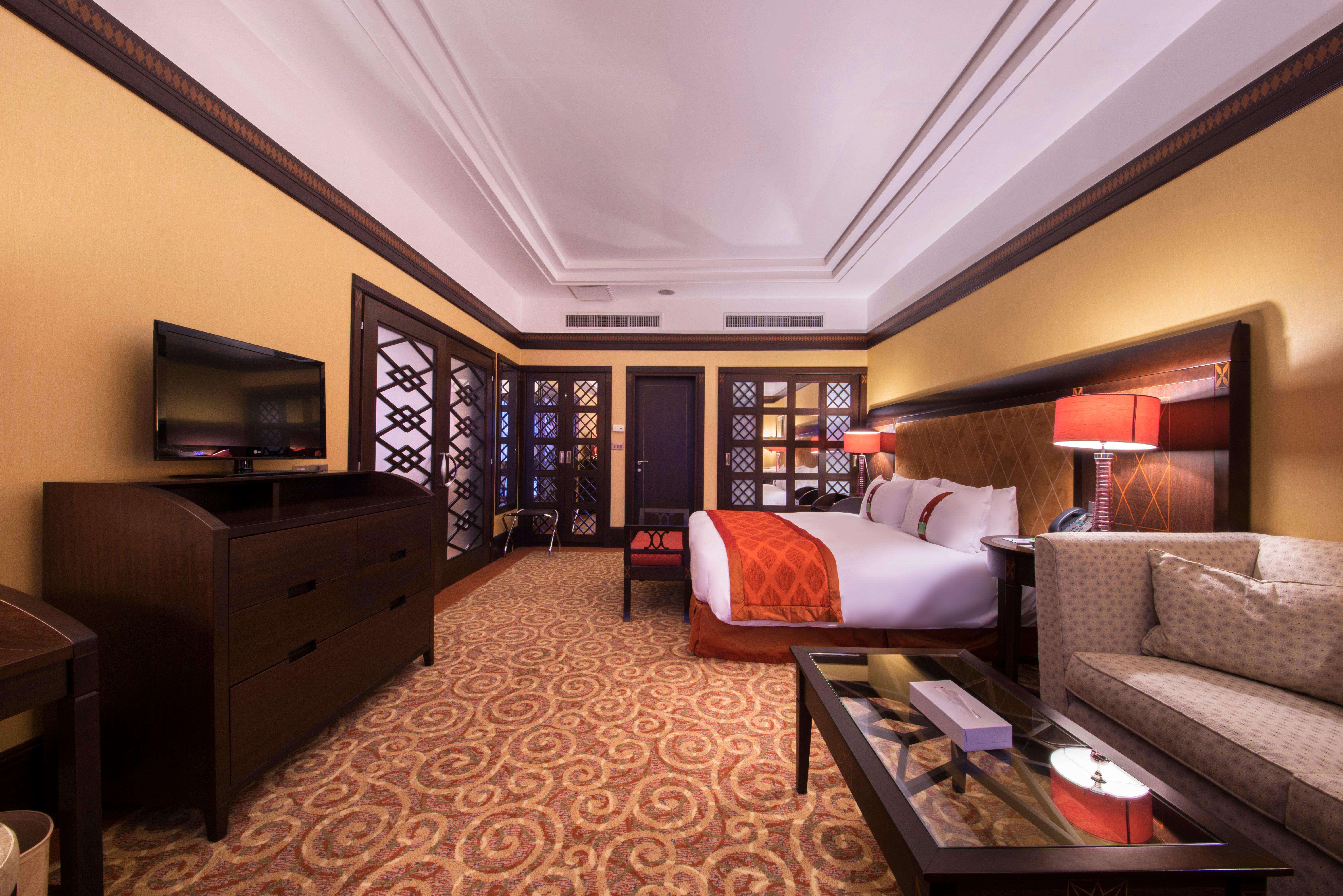 Holiday Inn - Suites Kuwait Salmiya By Ihg Kuwait City Eksteriør bilde