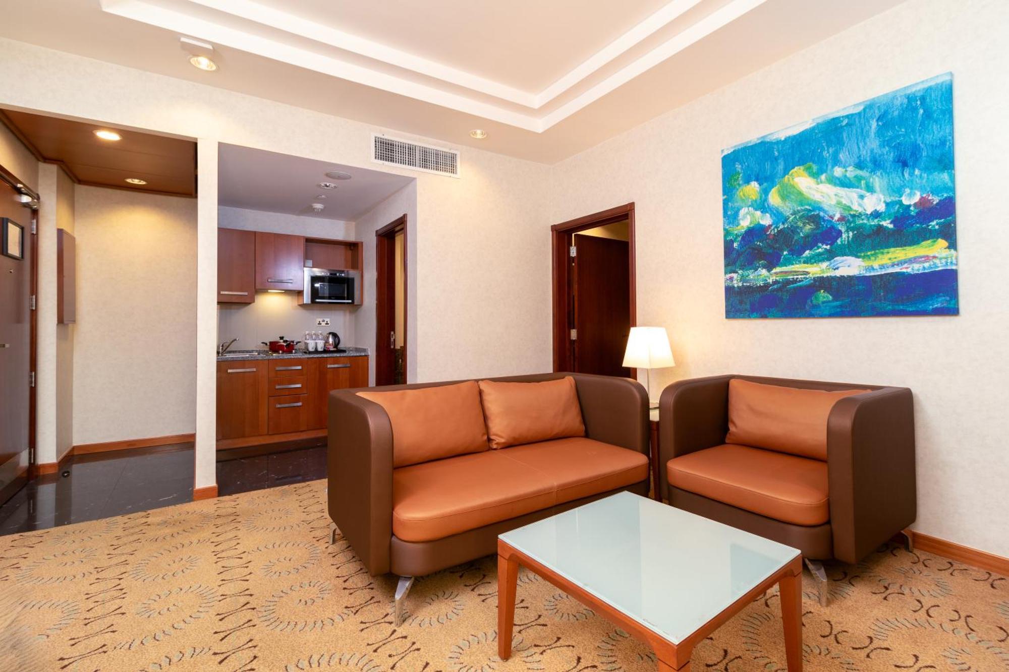 Holiday Inn - Suites Kuwait Salmiya By Ihg Kuwait City Eksteriør bilde